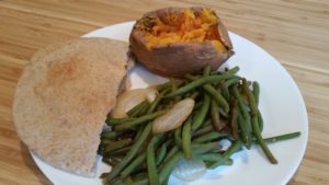 sweet potatoes with special green beans and pita